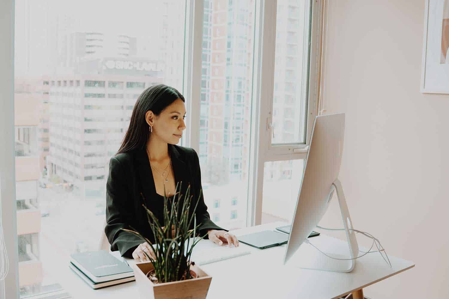 Consulting While Working Full Time 2 Proven Strategies To Start 