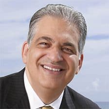 Business podcast: Secrets To Unlock Endless Consulting Referrals With Bob Burg: Podcast #255