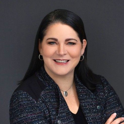 Business podcast: How To Thrive As A Solo Consultant with Amy McDougal: Podcast #342