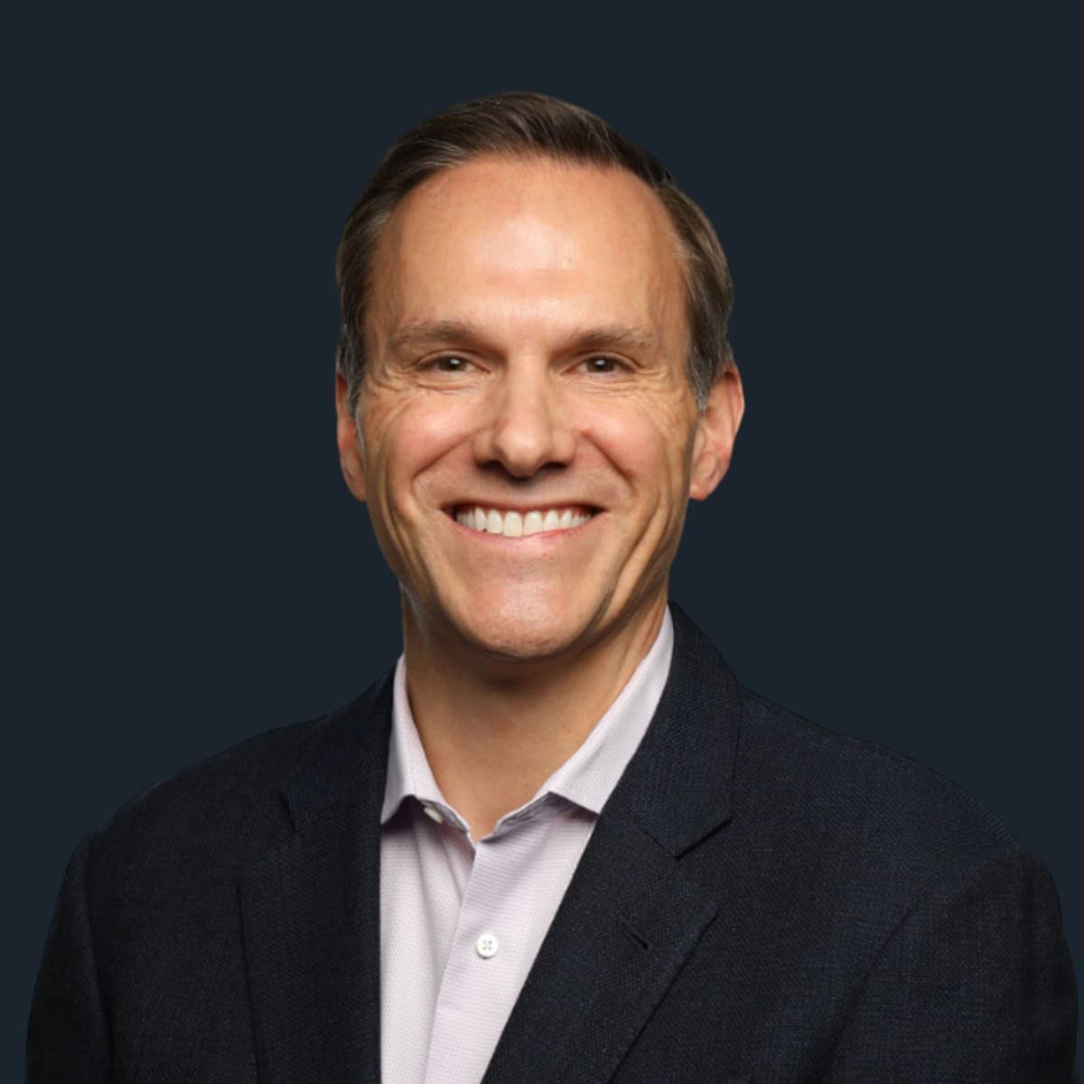 Business podcast: Building a Consulting Model to Stay Competitive in the AI Era with Will Hinde: Podcast #386